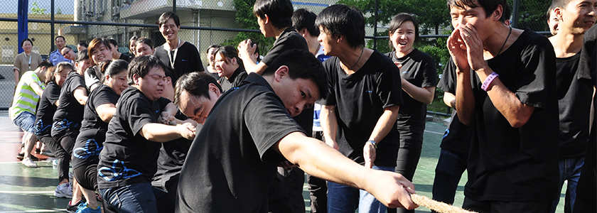 為了一千塊，拼了！——2015哈里通拔河賽